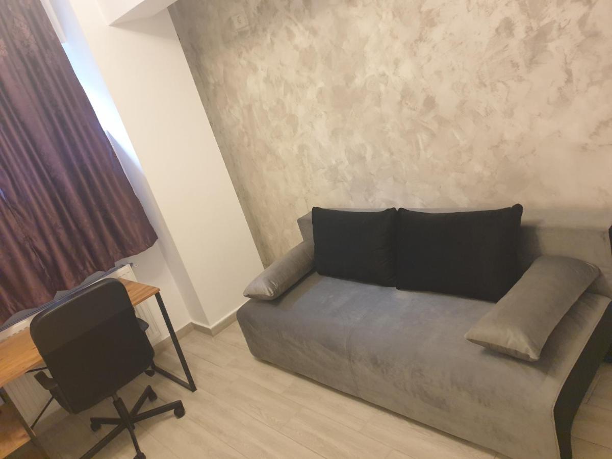 Grozavesti Apartment Near Politehnic Park Bucharest Luaran gambar